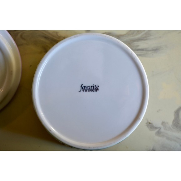 Vintage Favorite Things Lidded Dragonfly Floral Dish - Picture 5 of 5